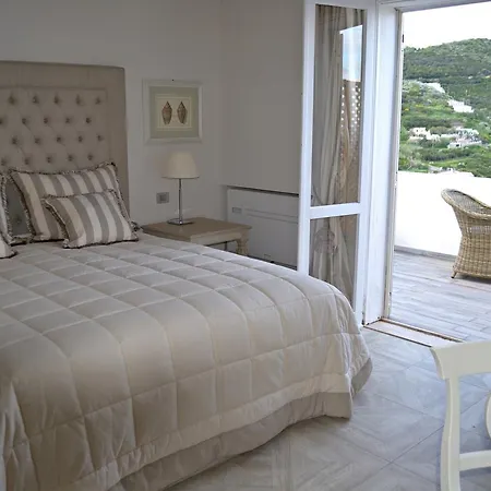 Maridea Casa Vacanza- Le Alcove Sul Mare Ponza