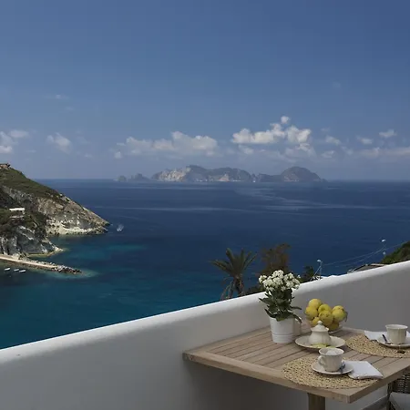 Maridea Casa Vacanza- Le Alcove Sul Mare Ponza